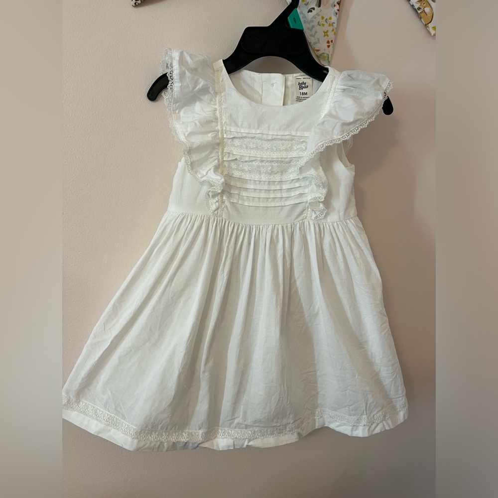 Oshkosh baby white lace dress 18 months